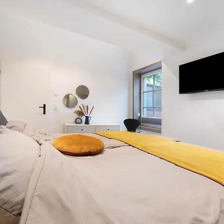 Eichengefluester Waldhuette Apartament *